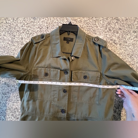 J. Crew Women's Belted Utility Jacket in Olive NEW - Picture 5 of 11